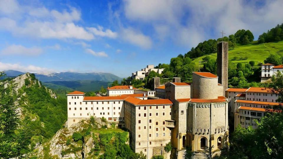 Hotel Loiola Azpeitia Exterior foto